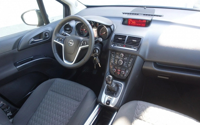 Opel Meriva cena 23900 przebieg: 181000, rok produkcji 2013 z Kraśnik małe 191